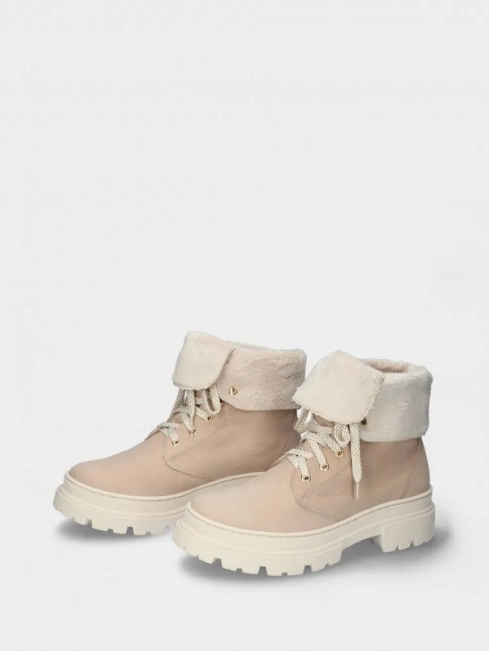 Bota Bege Com Atacadores Nadia 01