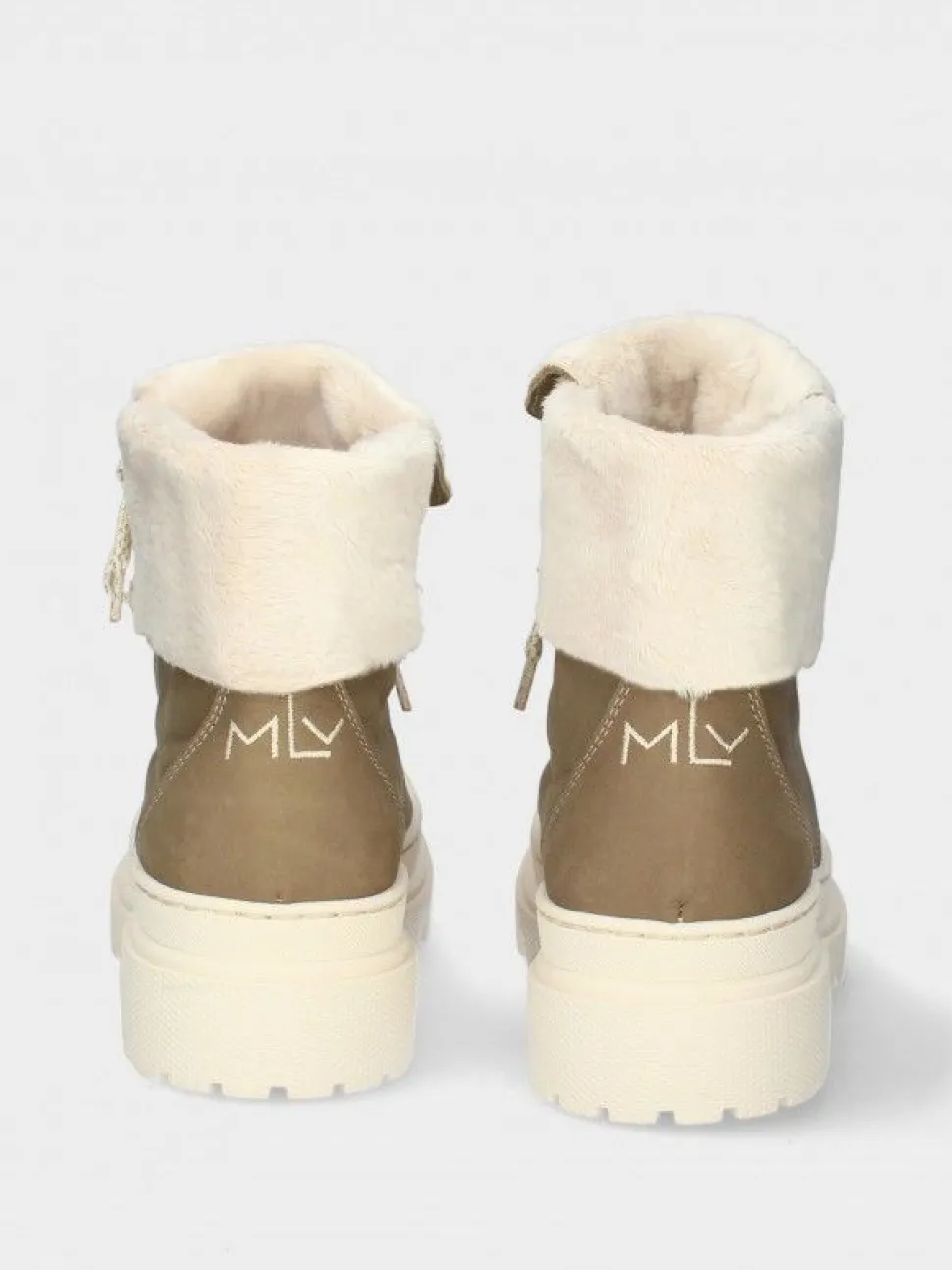 Bota Kaki Com Atacadores Nadia 01