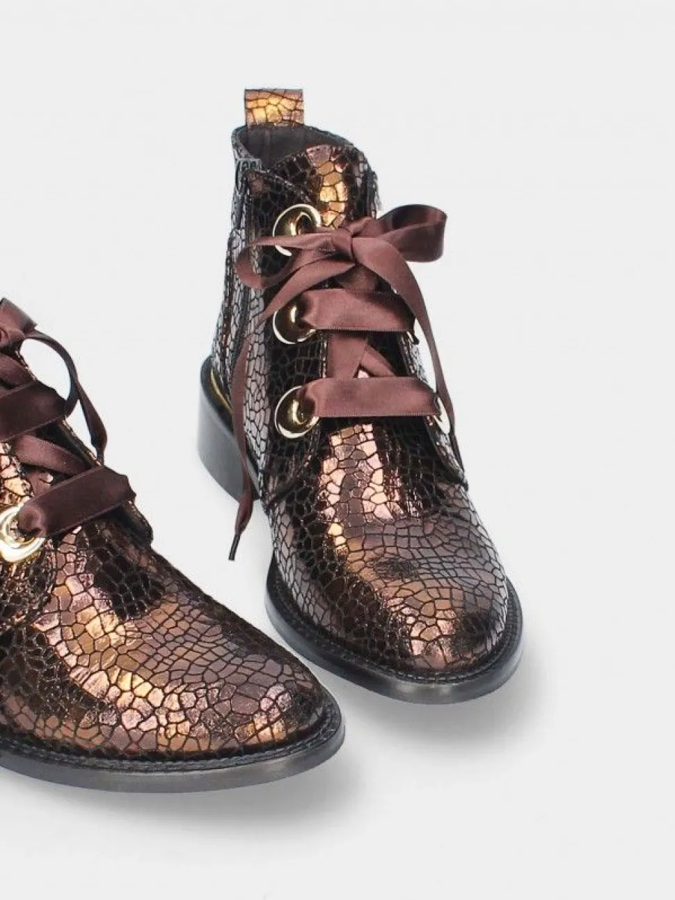 Botim Castanho Raso Rafaela 73