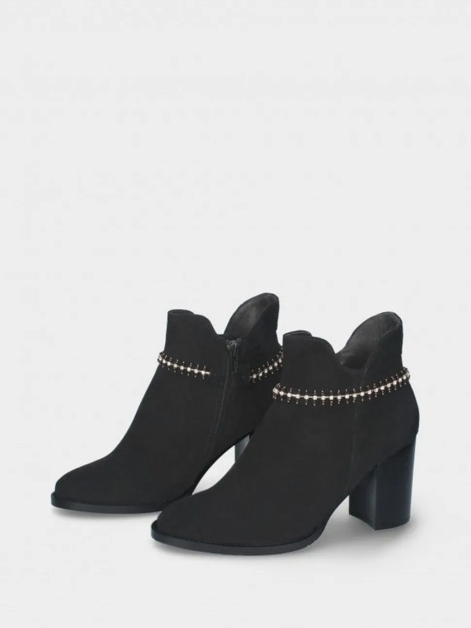 Botim Preto Salto Alto Cecilia 18