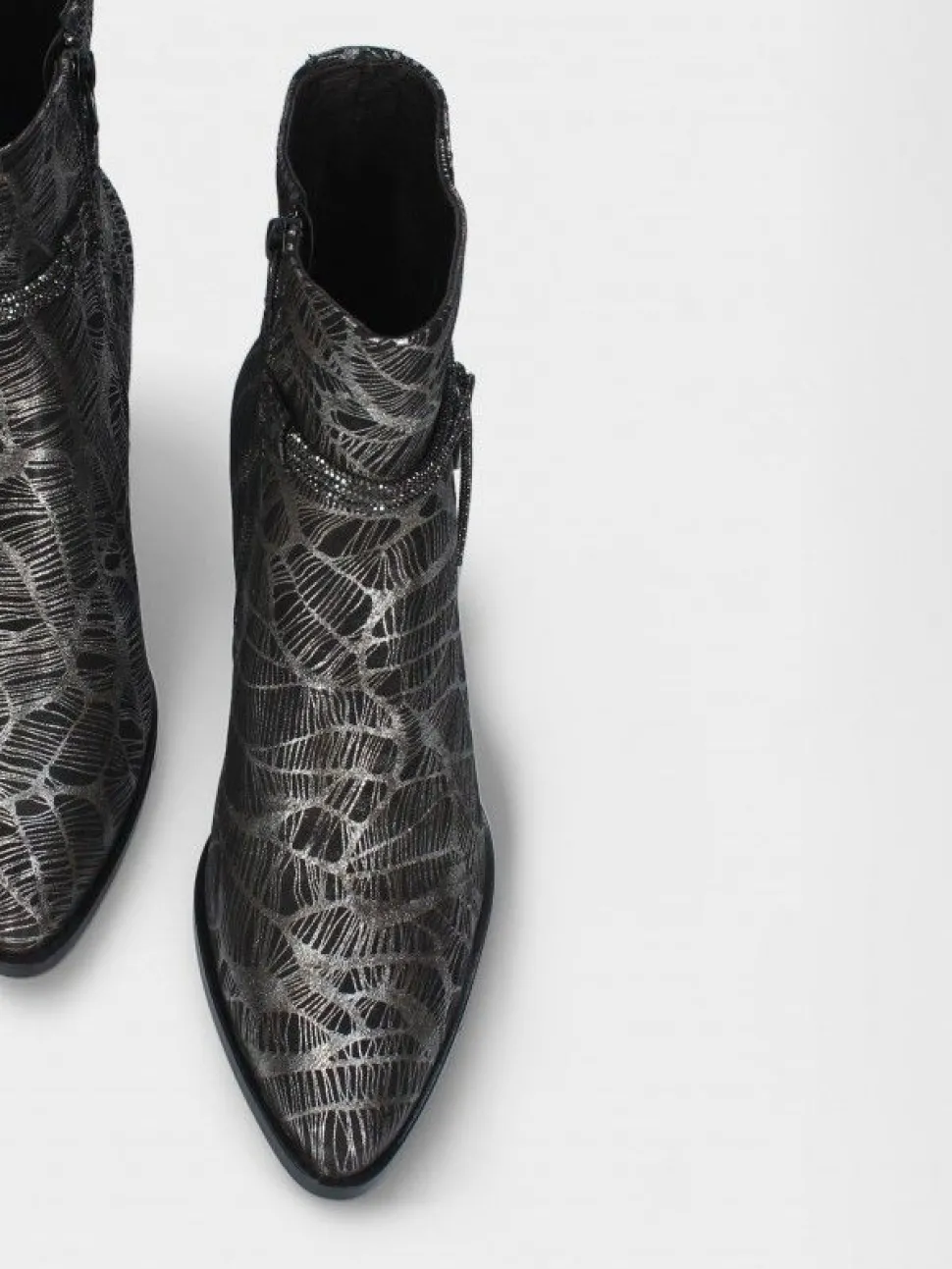 Botim Preto Salto Alto Luciana 06