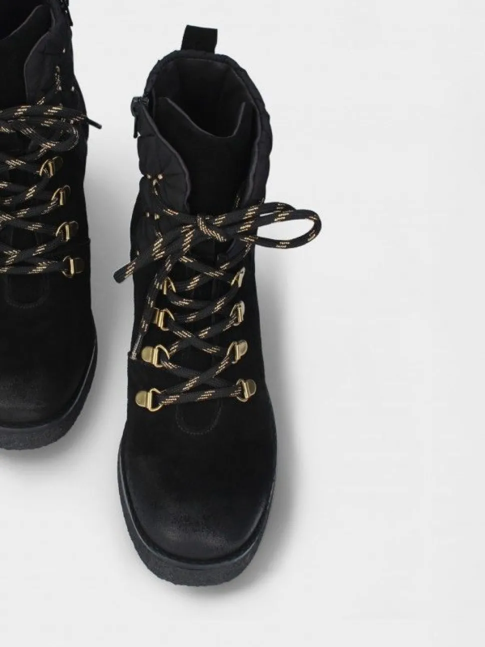 Botim Preto Salto Medio Tatiana 01