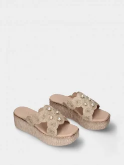 Chinelo Bege De Cunha Para Mulher Debora 06