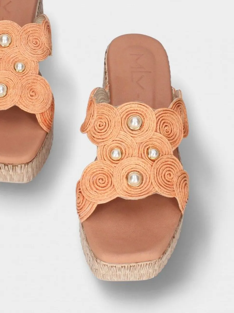 Chinelo Laranja De Cunha Para Mulher Debora 06