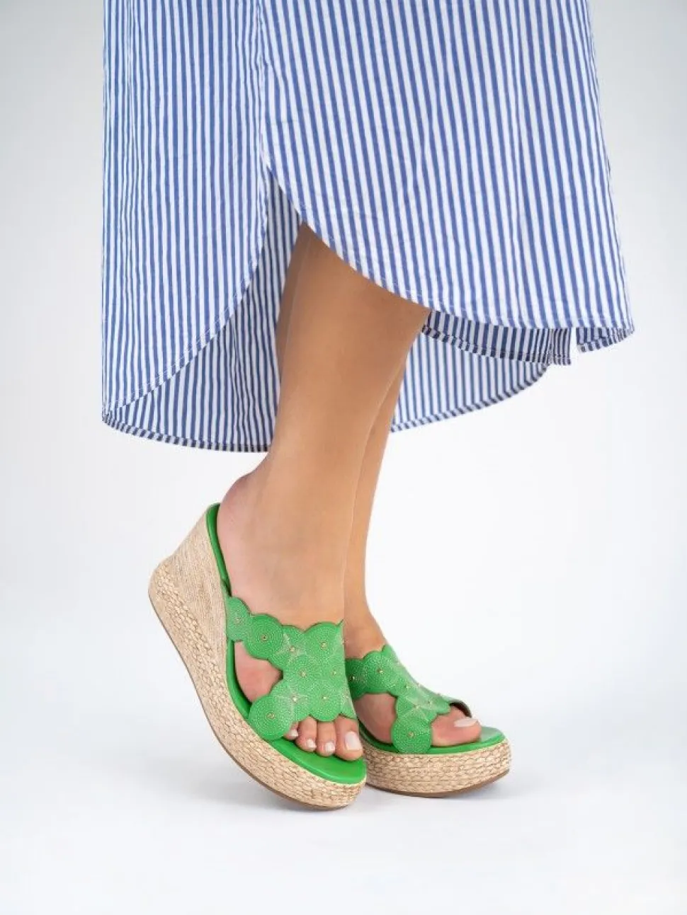 Chinelo Verde De Cunha Alta Para Mulher Paula 01