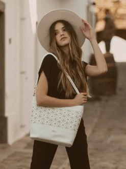 Mala Branca Para Mulher Brasilia01