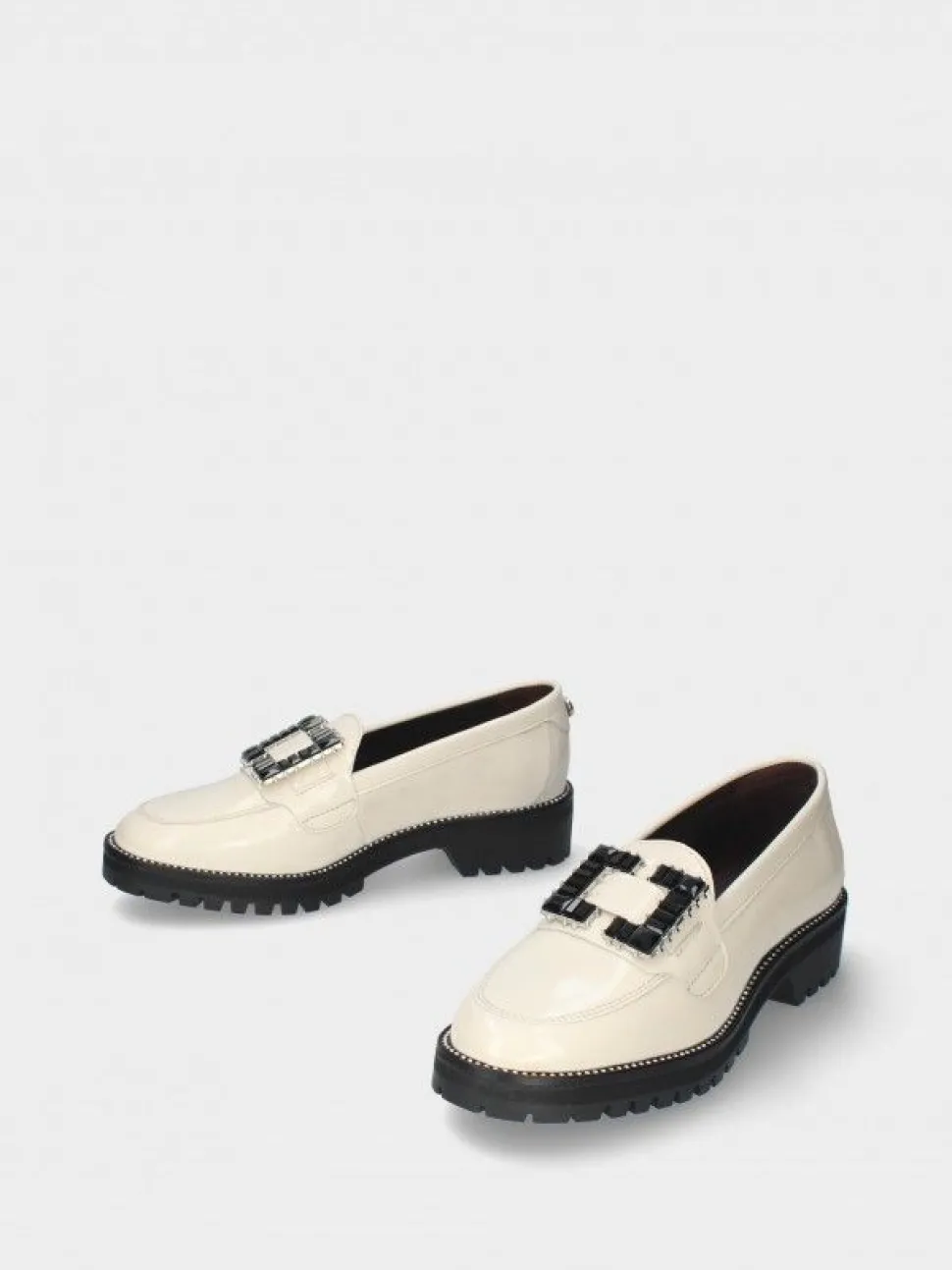 Mocassim Bege Raquel 40