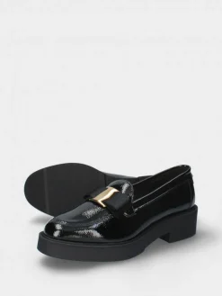Mocassim Preto Com Plataforma Raquel 16