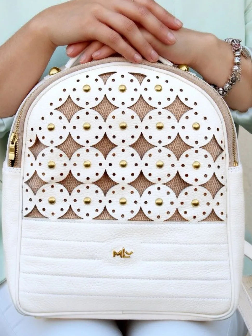 Mochila Branca Para Mulher Sevilha01