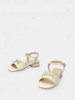 Sandalia Bege Salto Raso Carol 57