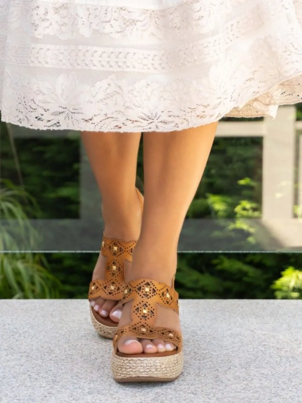 Sandalia Camel De Cunha Alta Para Mulher Paula 02