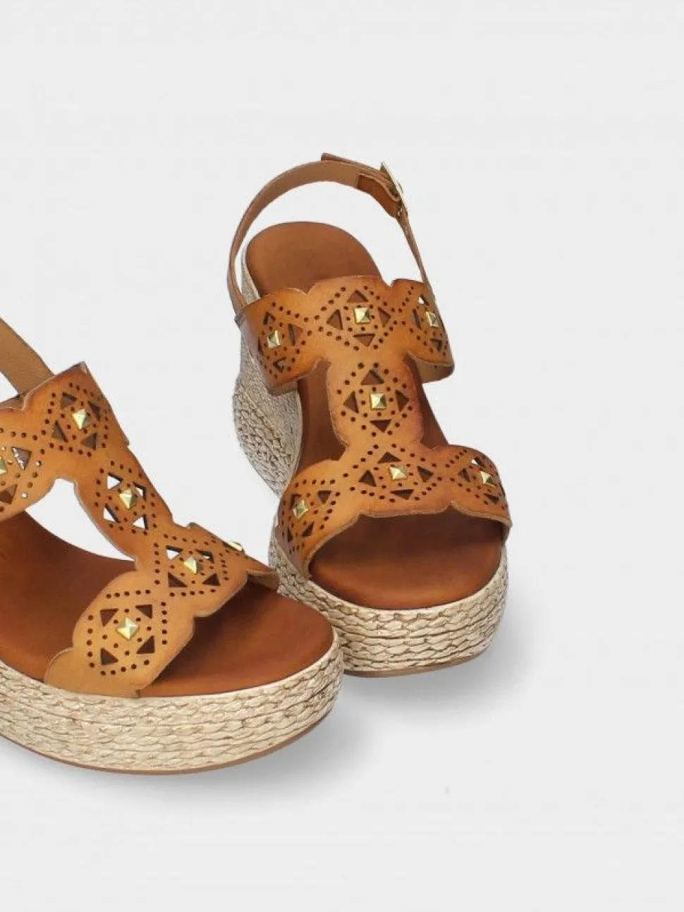 Sandalia Camel De Cunha Alta Para Mulher Paula 02