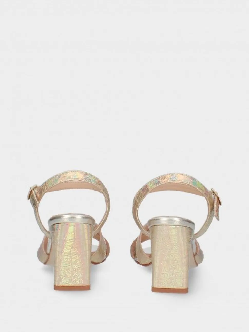 Sandalia Dourada Para Cerimonia Camila 44