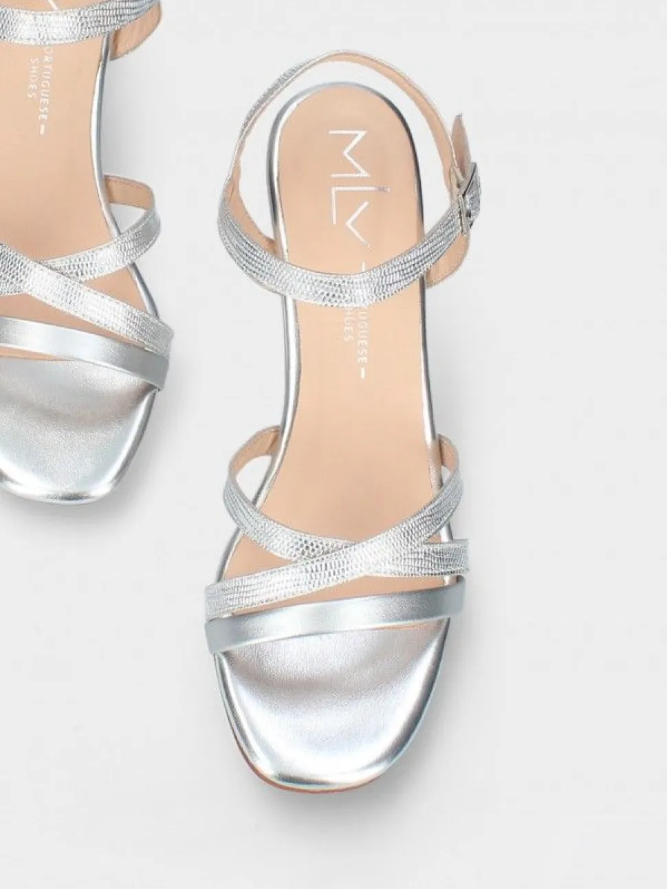 Sandalia Prateada Para Cerimonia Camila45