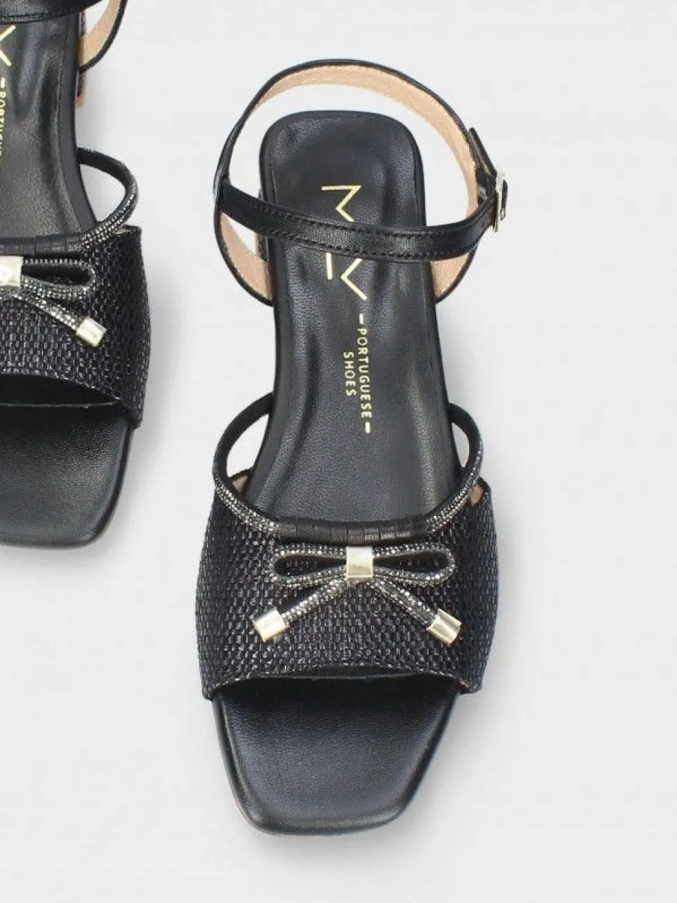 Sandalia Preta Salto Raso Carol 57