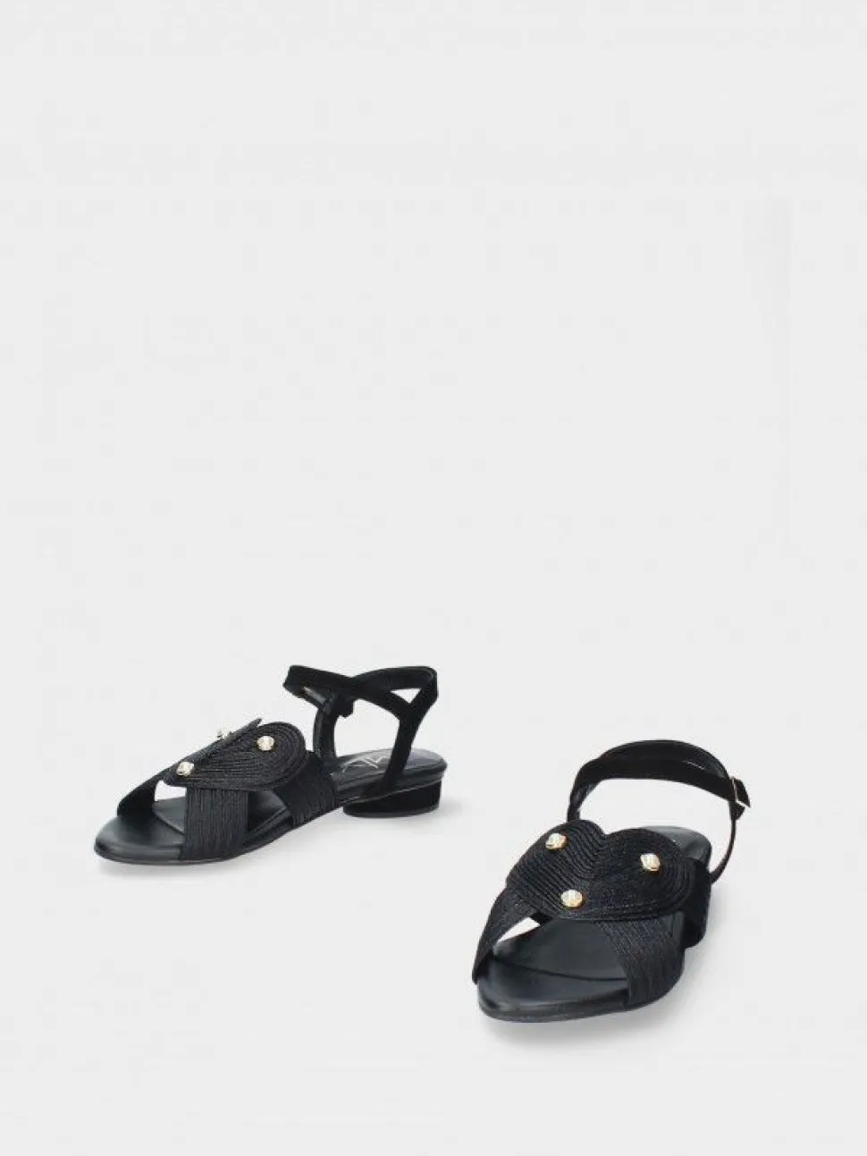 Sandalia Salto Raso Preta Para Mulher Cassia 06