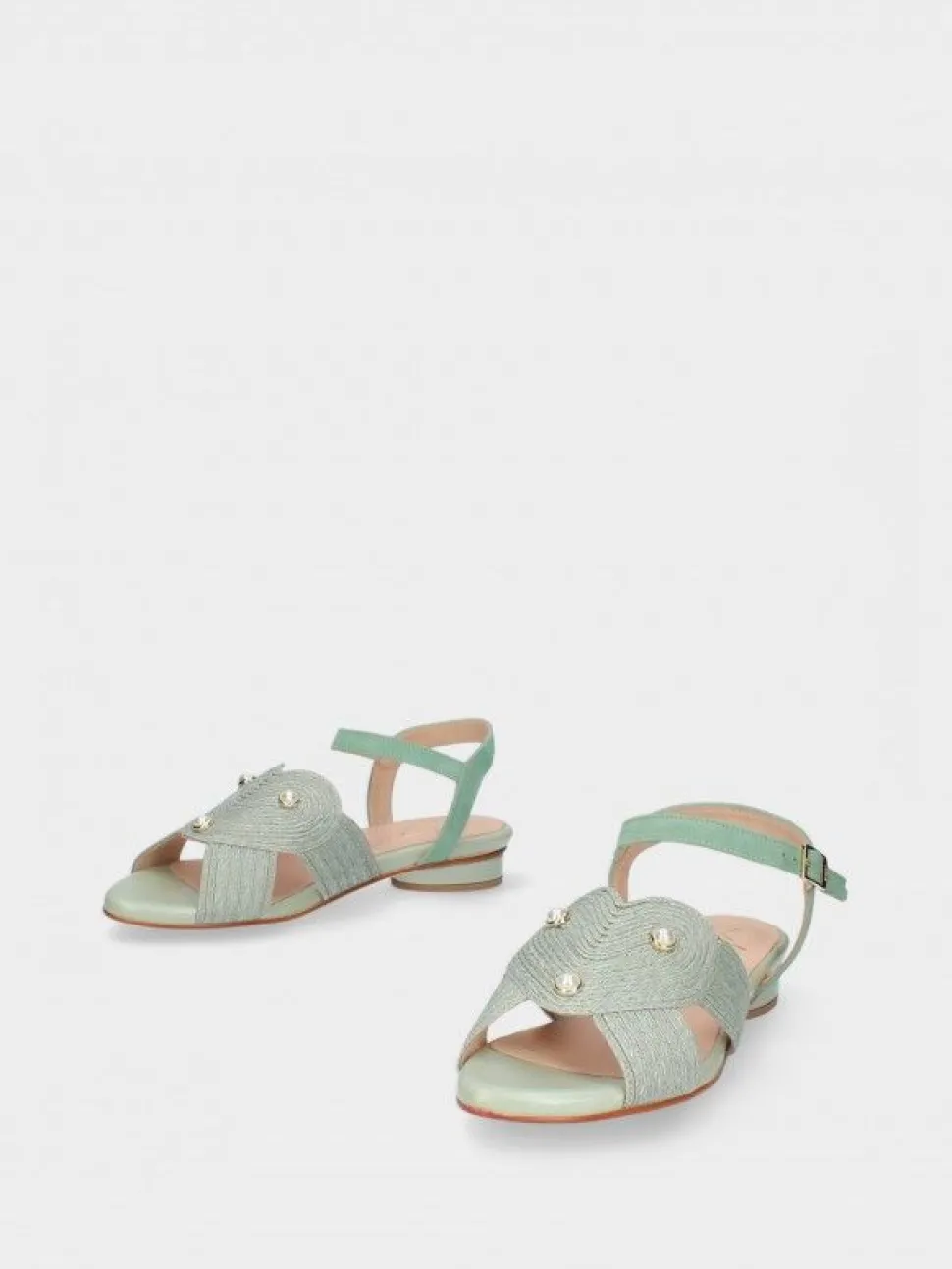 Sandalia Salto Raso Verde Para Mulher Cassia 06