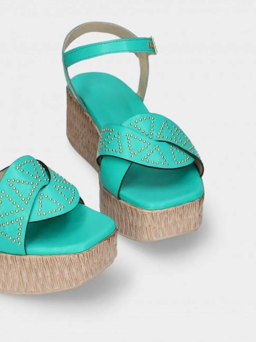Sandalia Turquesa Com Cunha Para Mulher Debora 10