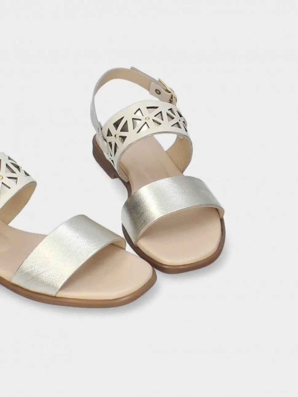 Sandálias Bege Salto Raso Luca 08