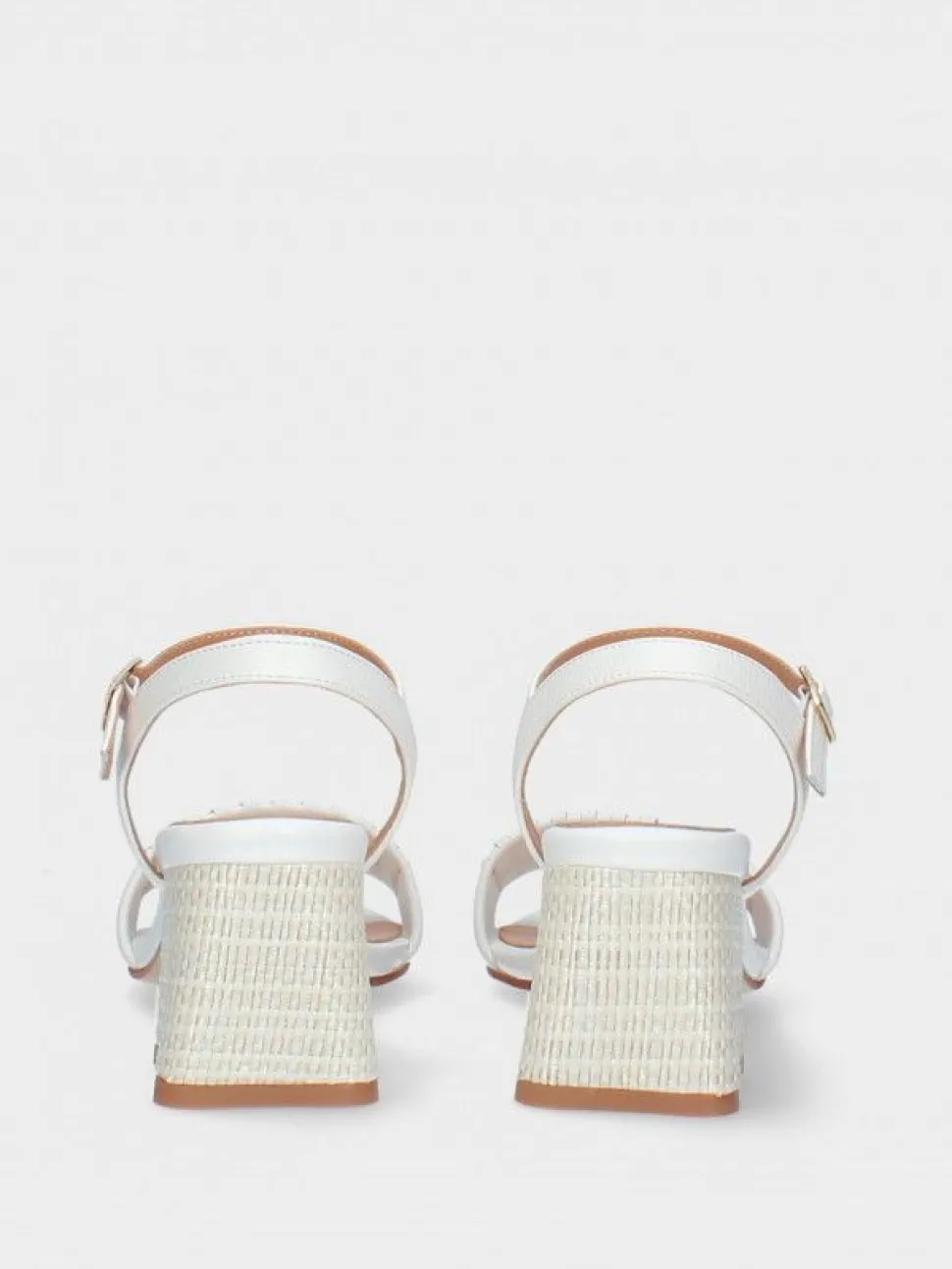 Sandálias Brancas De Salto Medio Claudia 20