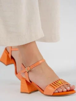 Sandálias Laranja De Salto Medio Claudia 20