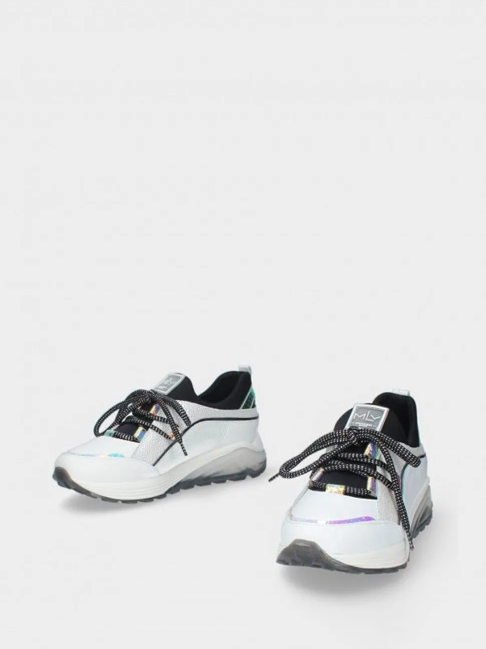 Sapatilha Branca Com Preto Para Senhora Angela 20