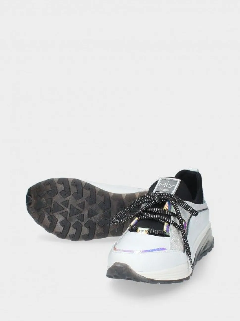 Sapatilha Branca Com Preto Para Senhora Angela 20