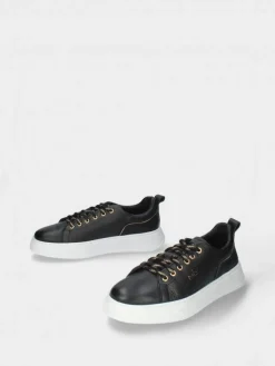 Sapatilha Em Pele Preta Anita 02