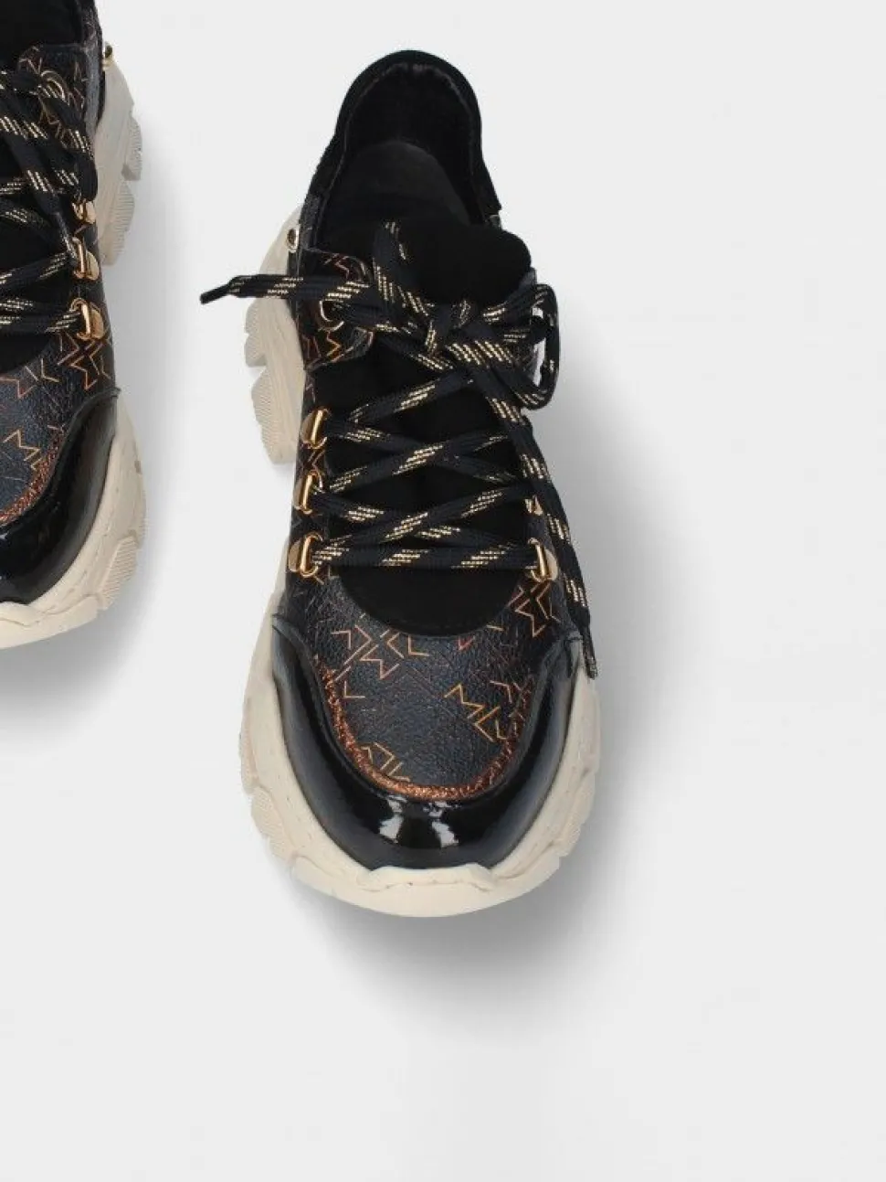 Sapatilha Preta Sola Chunky Stella 12