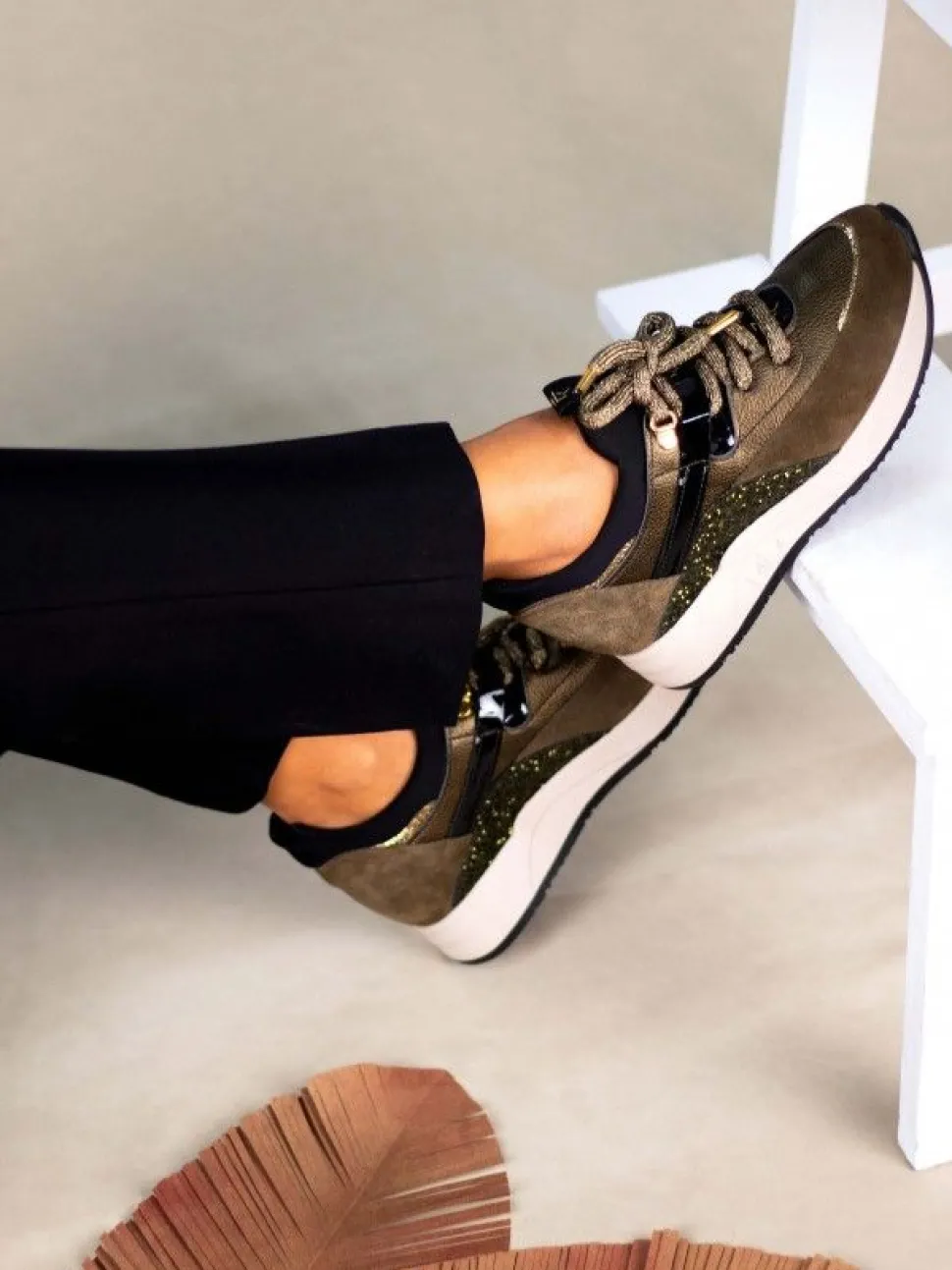 Sapatilha Verde Com Cunha Interior Para Mulher Alice 17