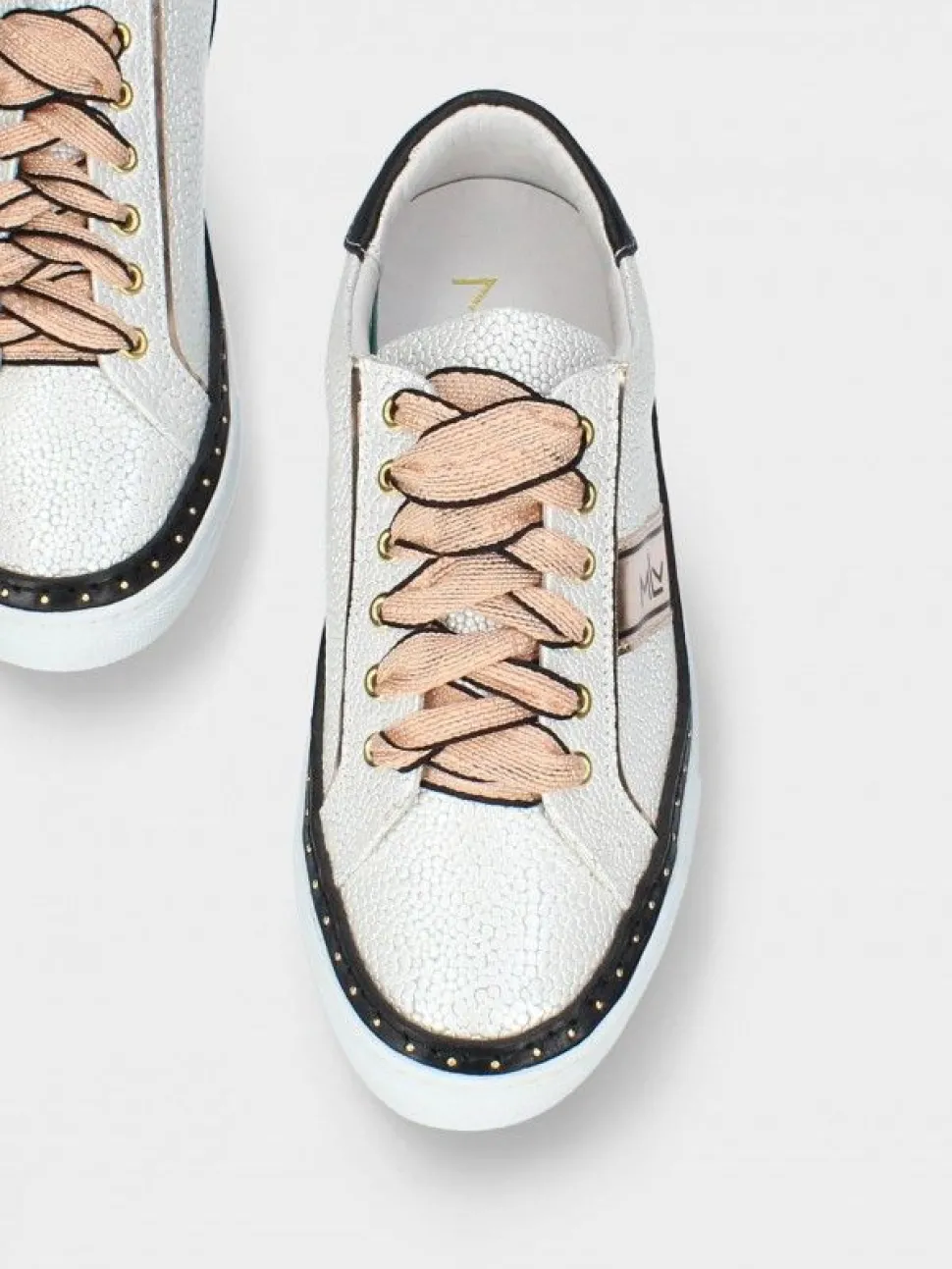 Sapatilhas Brancas Para Mulher Adelia 22