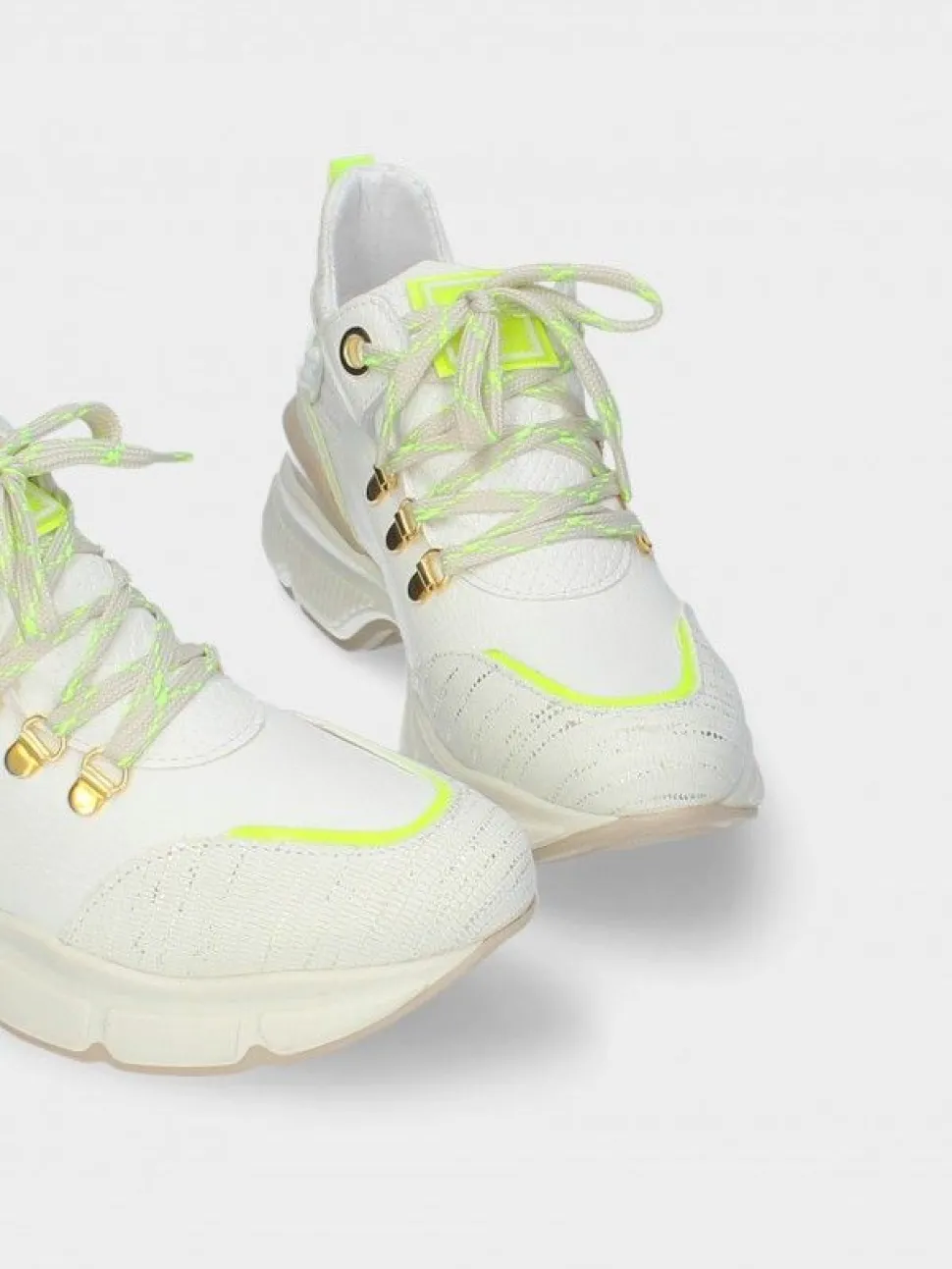 Sapatilhas Para Mulher Pele Branca Andreia 16