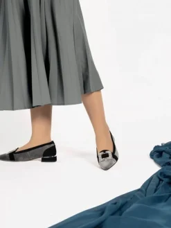 Sapato Cinzento Salto Baixo Lea 67