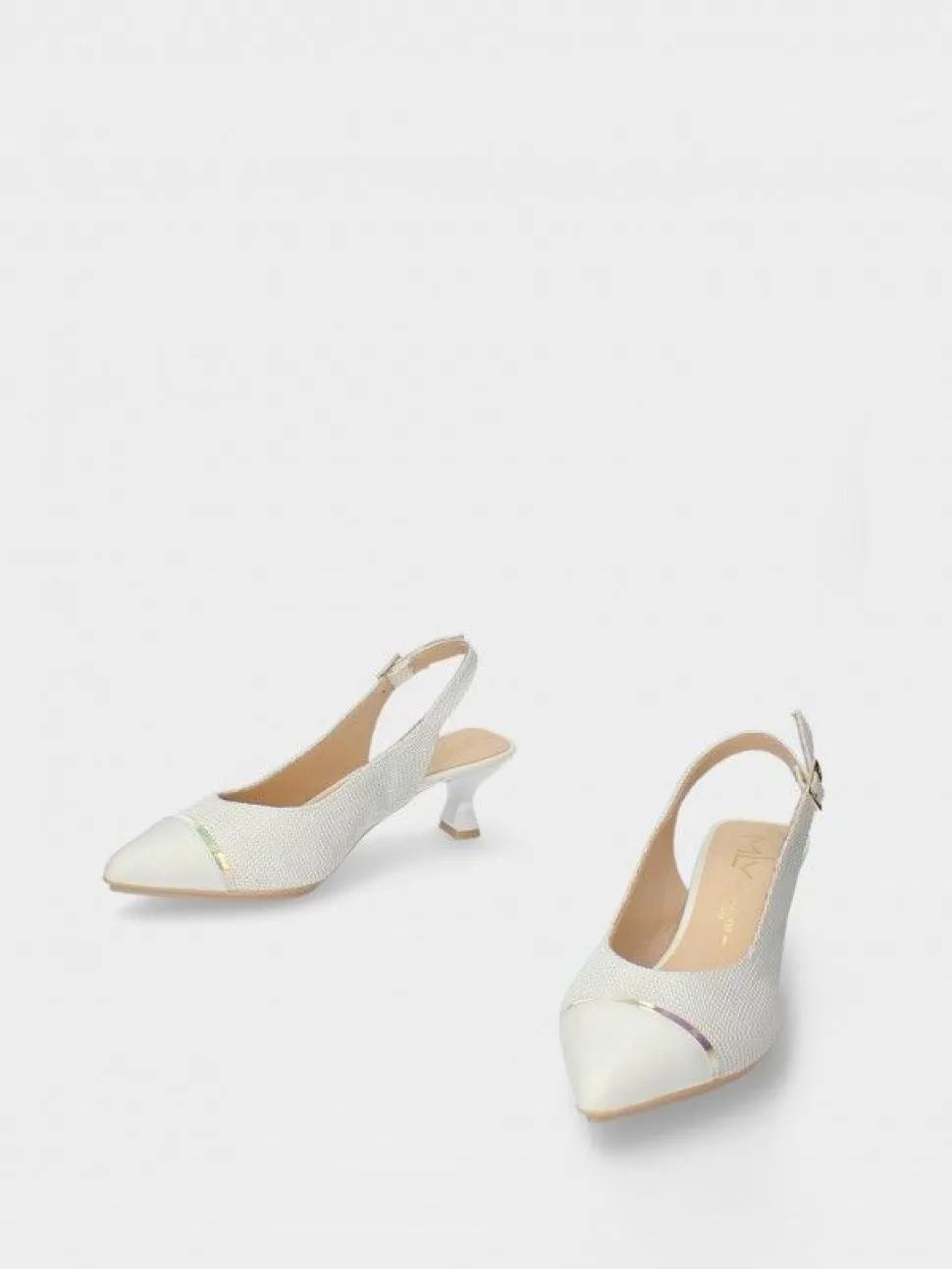 Sapato Salto Medio Branco Lori 33