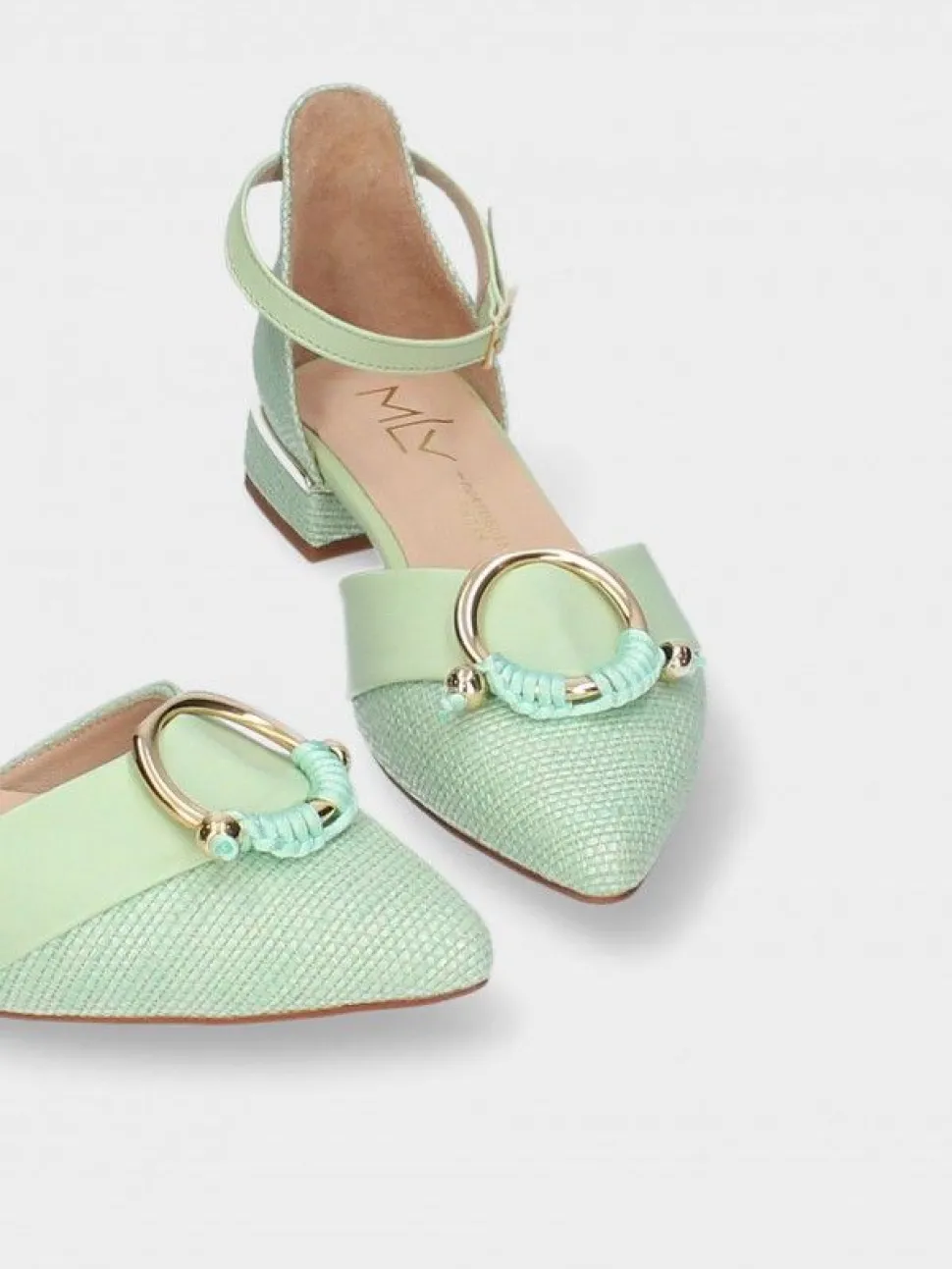 Sapato Salto Raso Verde Para Mulher Lea 64