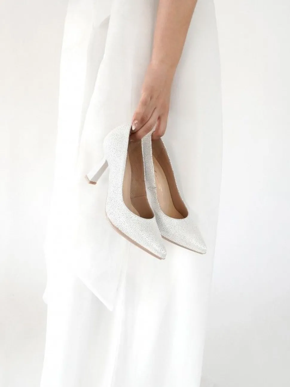 Sapato Stiletto Branco Salto Alto Luisa 01