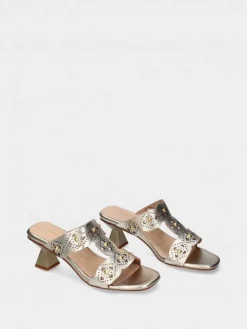 Soca Com Salto Dourada Margarida 04