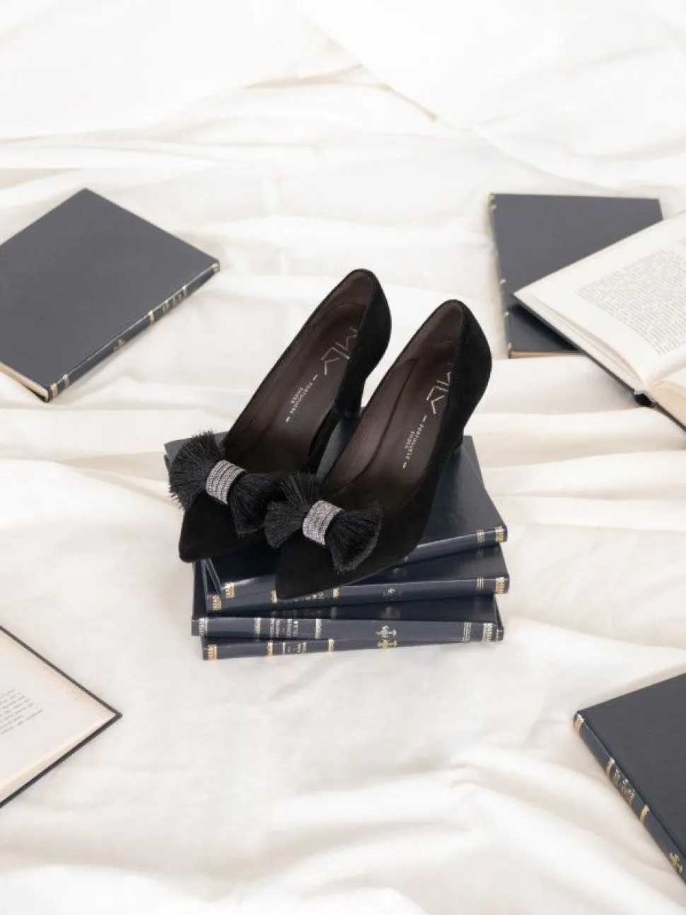 Stilleto Preto Para Mulher Lily 48